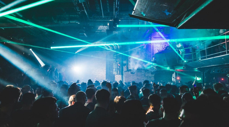 Vaccine Passports Mandatory for Entry to English Nightclubs from September