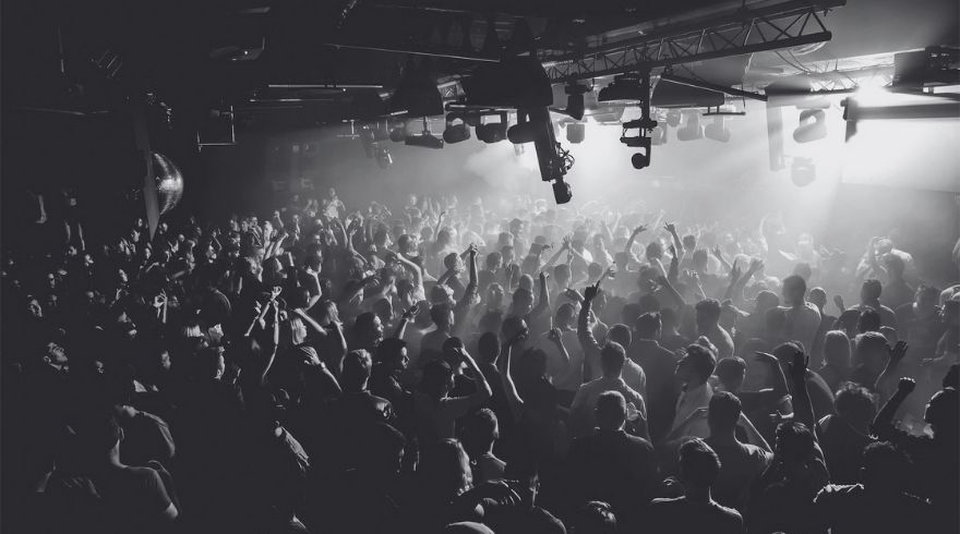 Research finds 1/3 of professional musicians STILL not earning due to pandemic