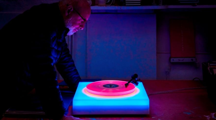 Brian Eno designs an LED turntable!