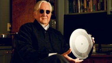 A new vinyl-CD hybrid format is being developed in the US