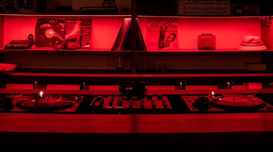 East London venue Cafe 1001 unveils new high-end loft audio bar